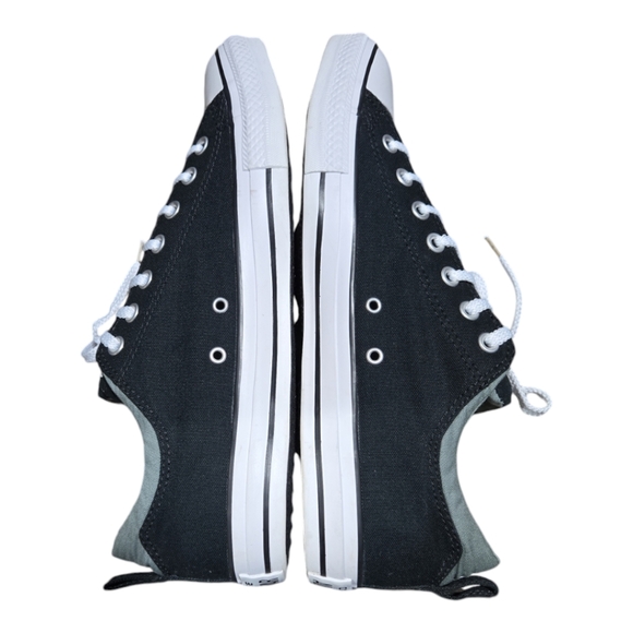 Converse Chuck Taylor All-Star Sneakers Size 12 - Picture 6 of 8